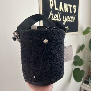 Lululemon Black Sherpa Bucket Bag
